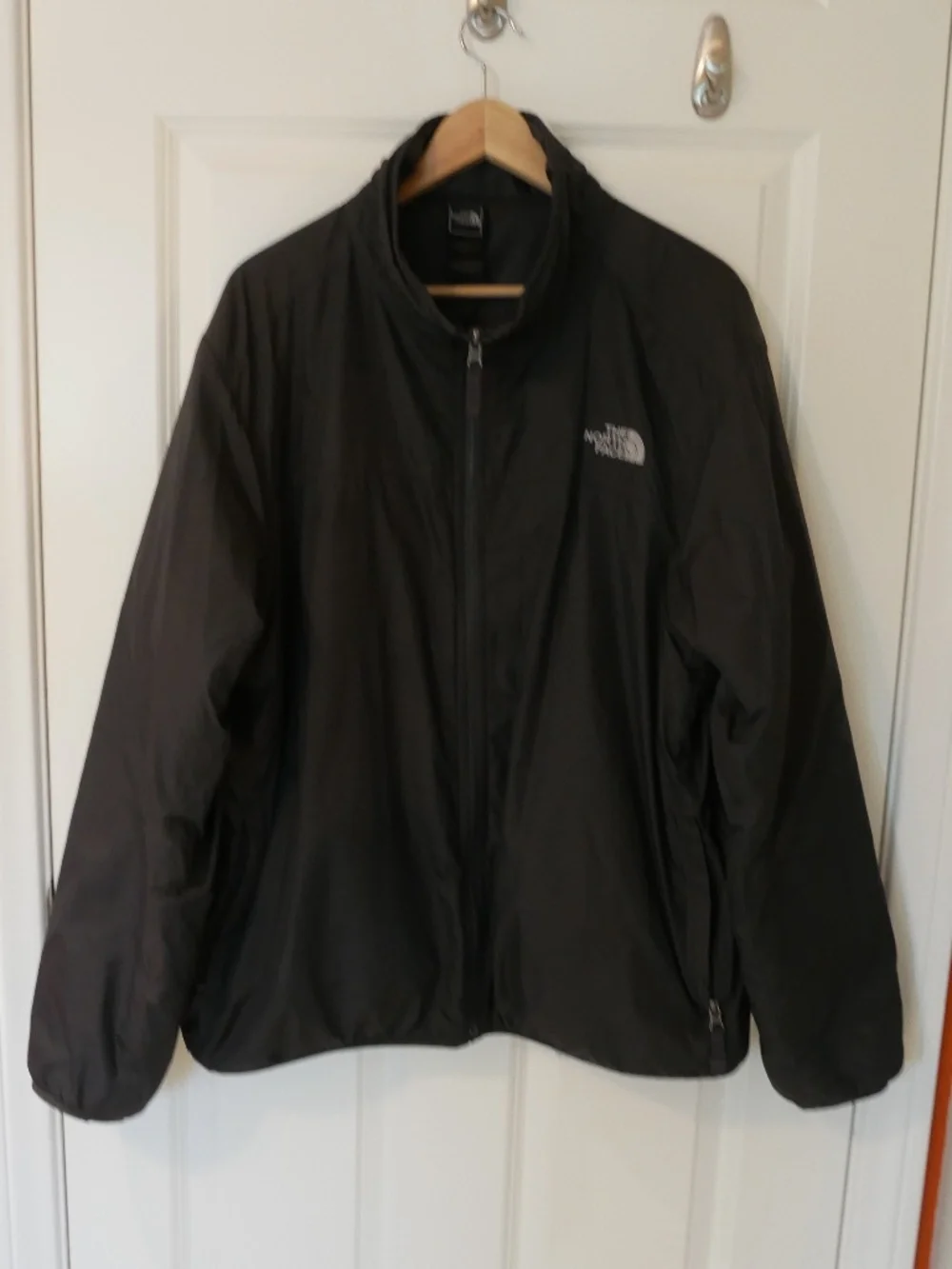 The North Face Men's Windbreaker~